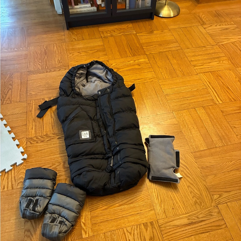 L’Enfant 7am Blanket 212 and Stroller Muffs!